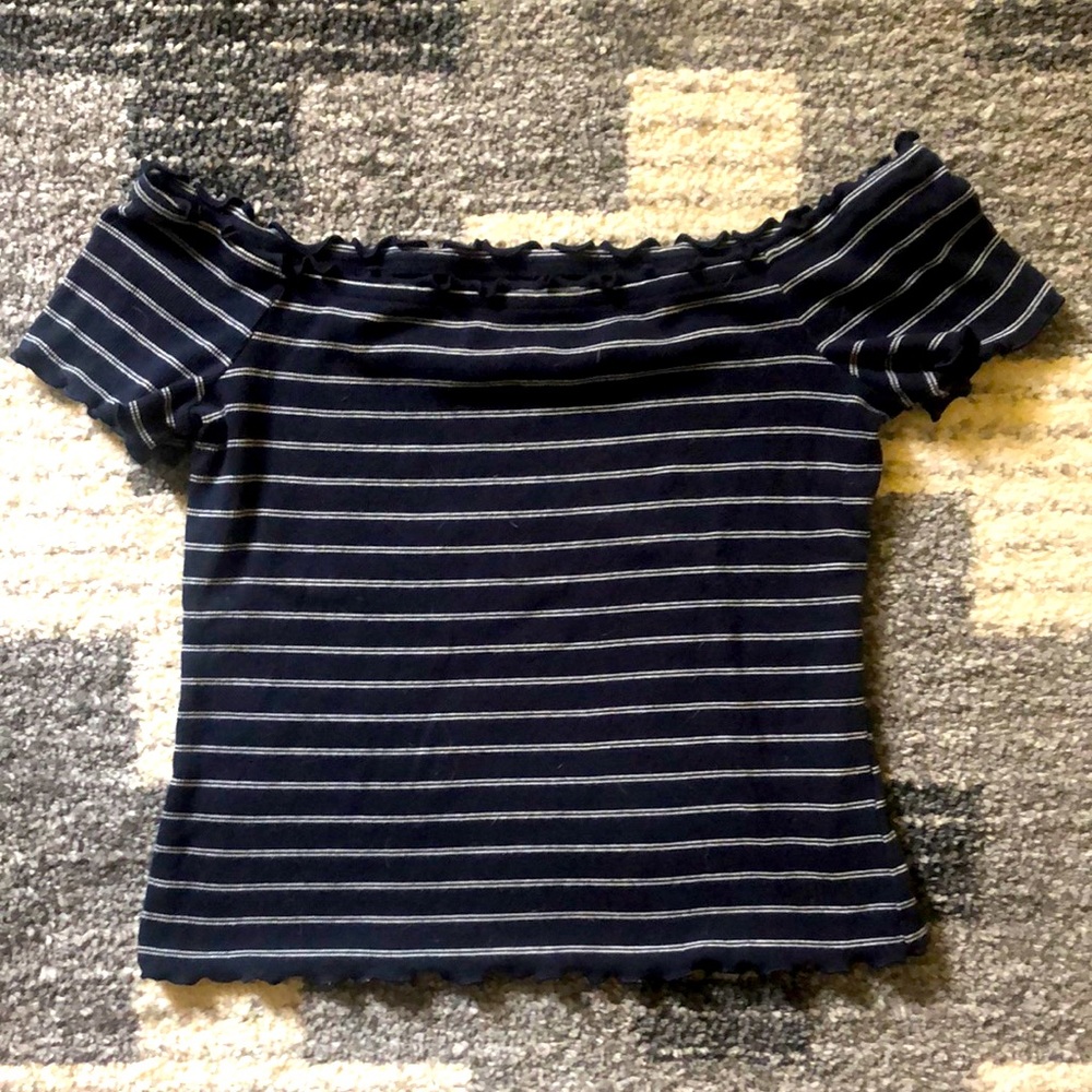 Cropped ruffled edge off the shoulder top